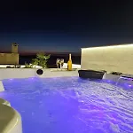 Koko With Private Jacuzzi * Makarska