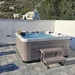 Koko With Private Jacuzzi Apartment Makarska