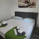 Koko With Private Jacuzzi * Makarska