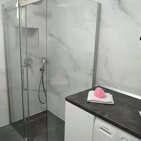 Apartman Koko With Private Jacuzzi *