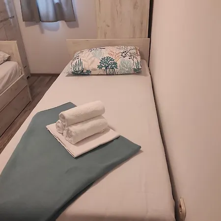 Koko With Private Jacuzzi Makarska