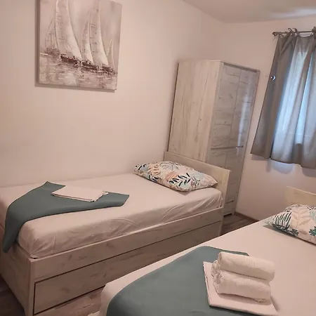 Koko With Private Jacuzzi Apartamento *