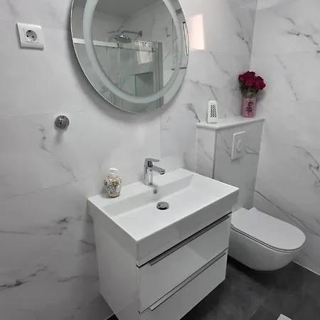 Apartment Koko With Private Jacuzzi *