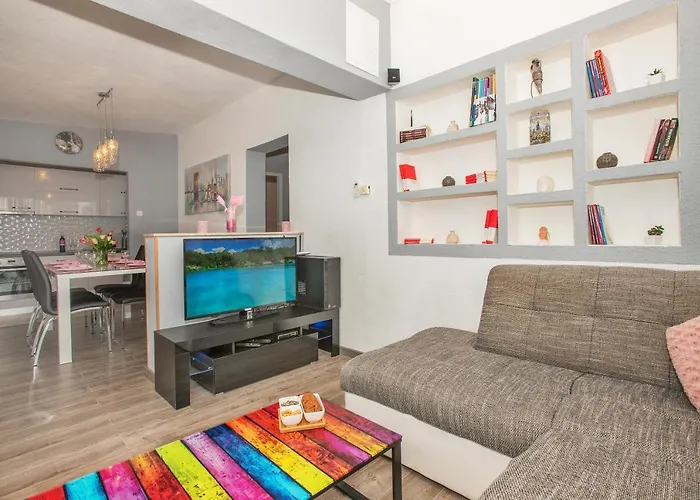 Koko With Private Jacuzzi * 马卡尔斯卡