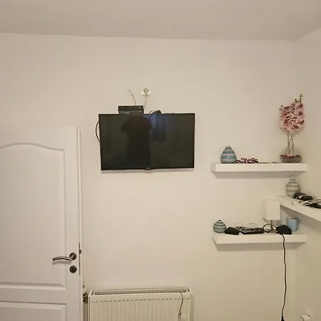 Koko With Private Jacuzzi Appartement Makarska